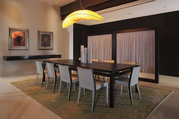Bàn ăn - cách chọn vật liệu và trang trí